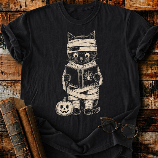 Black Cat Mummy Reading T-Shirt