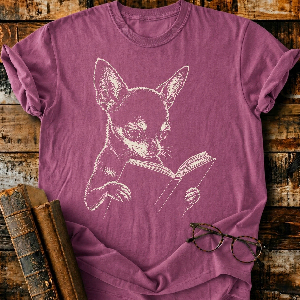 Chihuahua Reading T-Shirt
