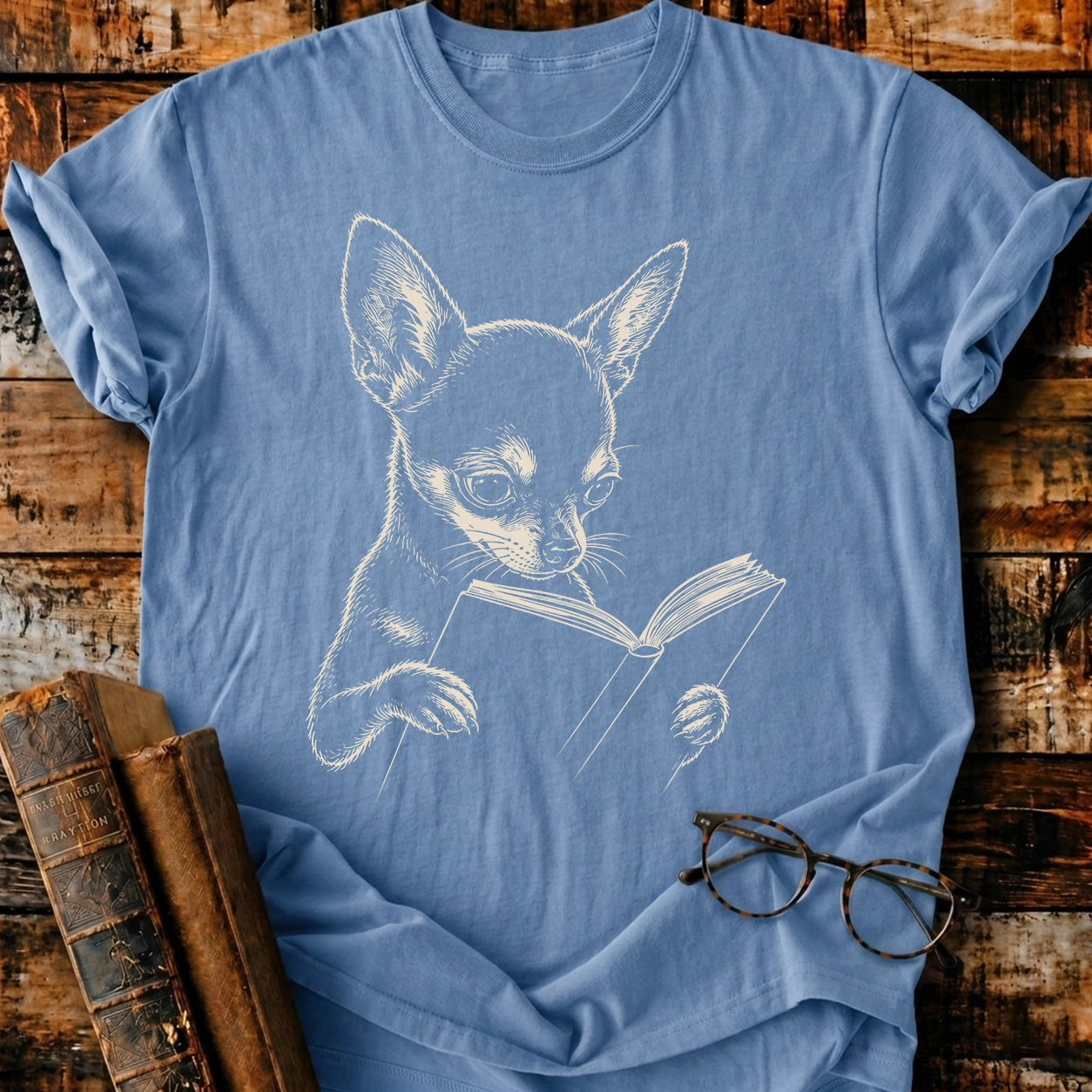 Chihuahua Reading T-Shirt