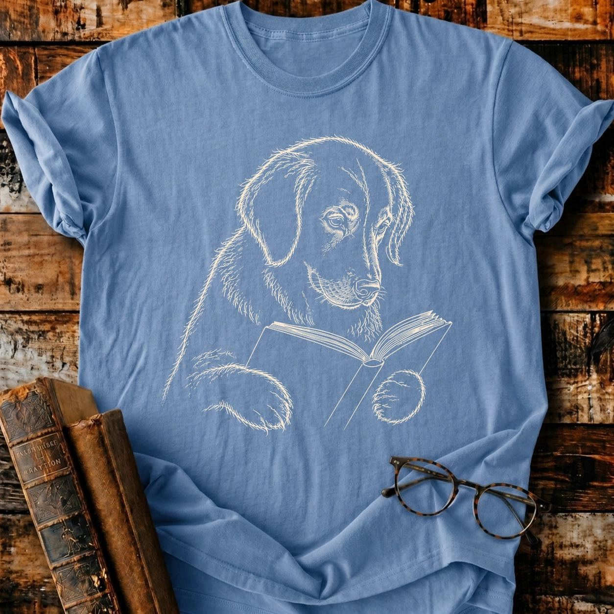Golden Retriever Reading T-Shirt