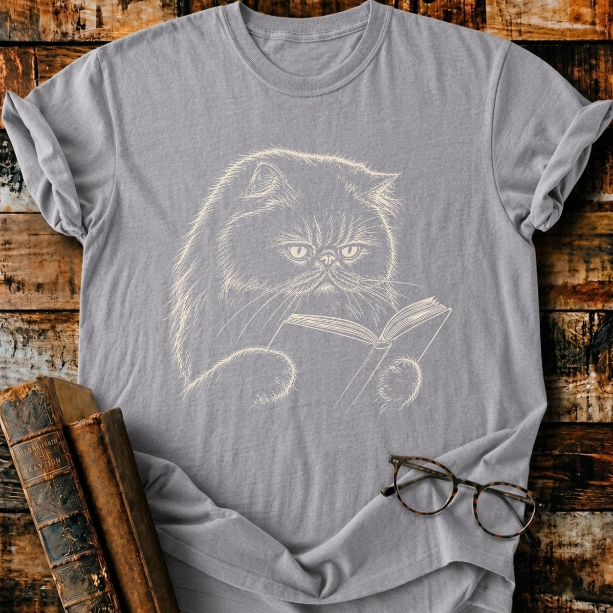 Persian Cat Reading T-Shirt