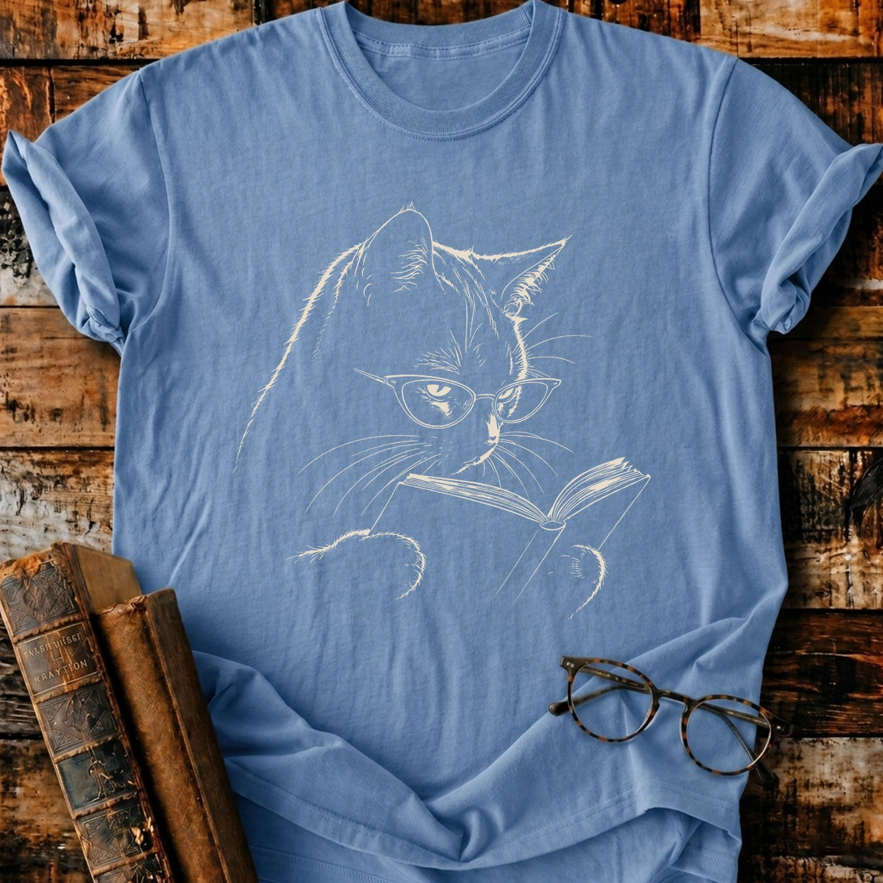 Vintage Reading Cat T-Shirt