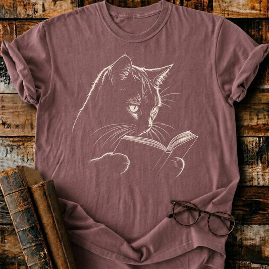 Bookish Cat T-Shirt - BookMuseClub