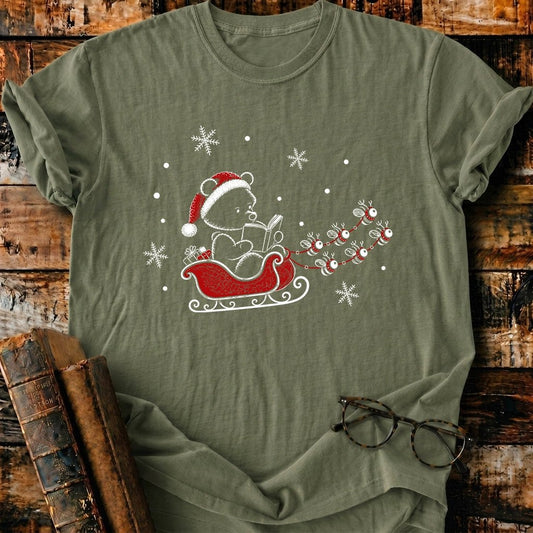 Classic Pooh Santa Reading T-Shirt - BookMuseClub