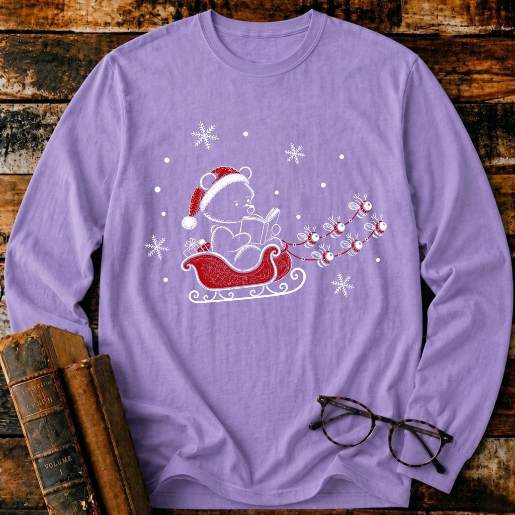 Classic Pooh Santan Reading Long Sleeve T-Shirt - BookMuseClub