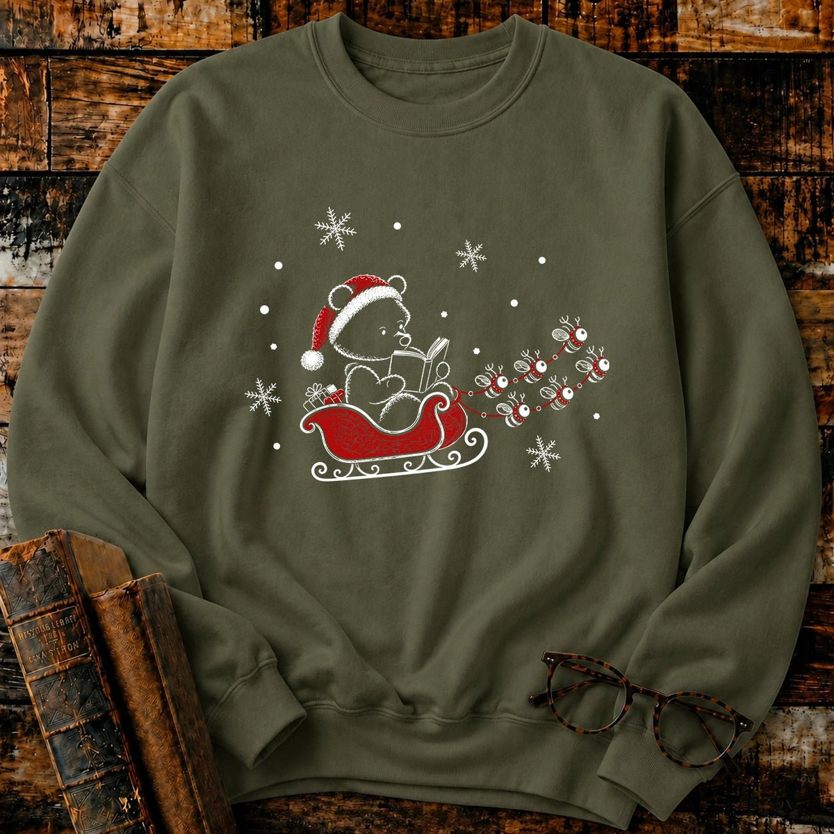 Classic Pooh Santan Reading Sweatshirt - BookMuseClub