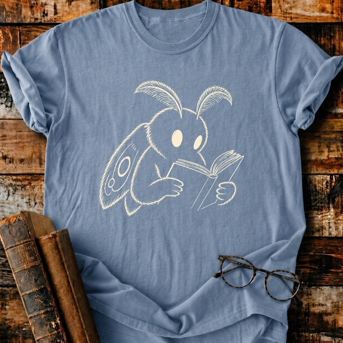 Mothman Reading T-Shirt - BookMuseClub