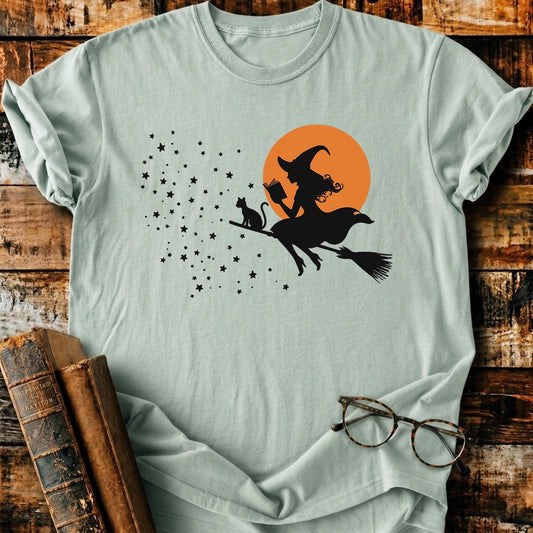 Reading On The Go T-Shirt - BookMuseClub