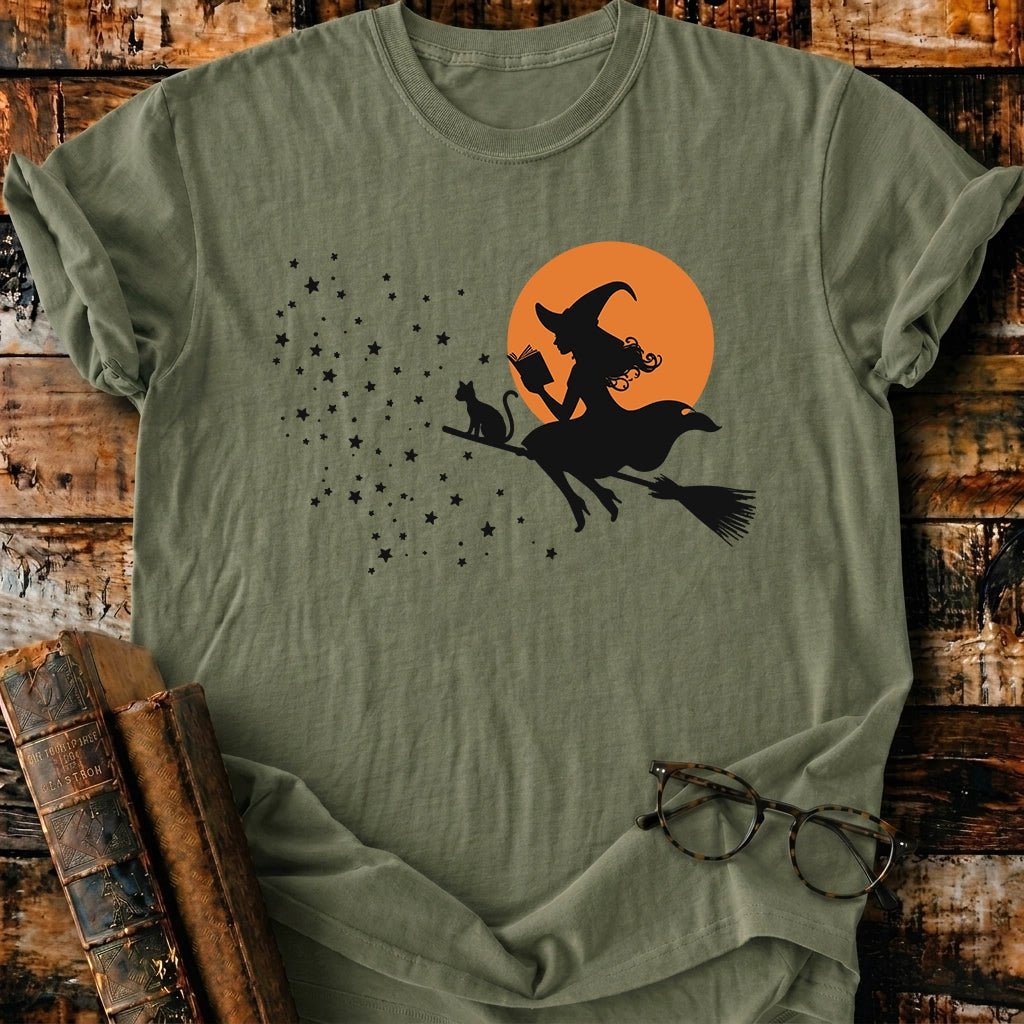 Reading On The Go T-Shirt - BookMuseClub