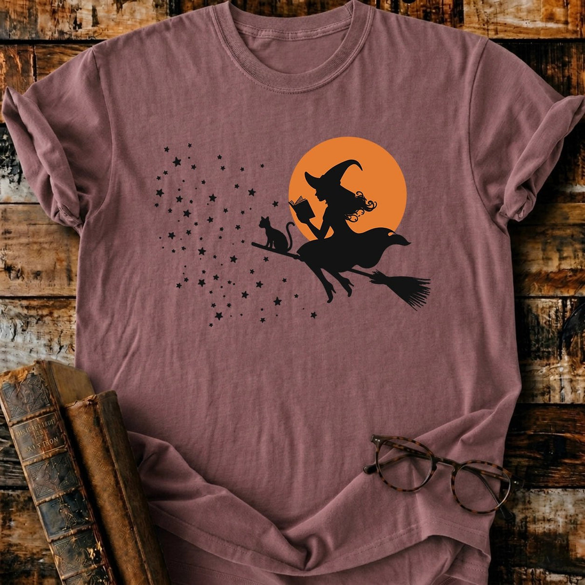 Reading On The Go T-Shirt - BookMuseClub