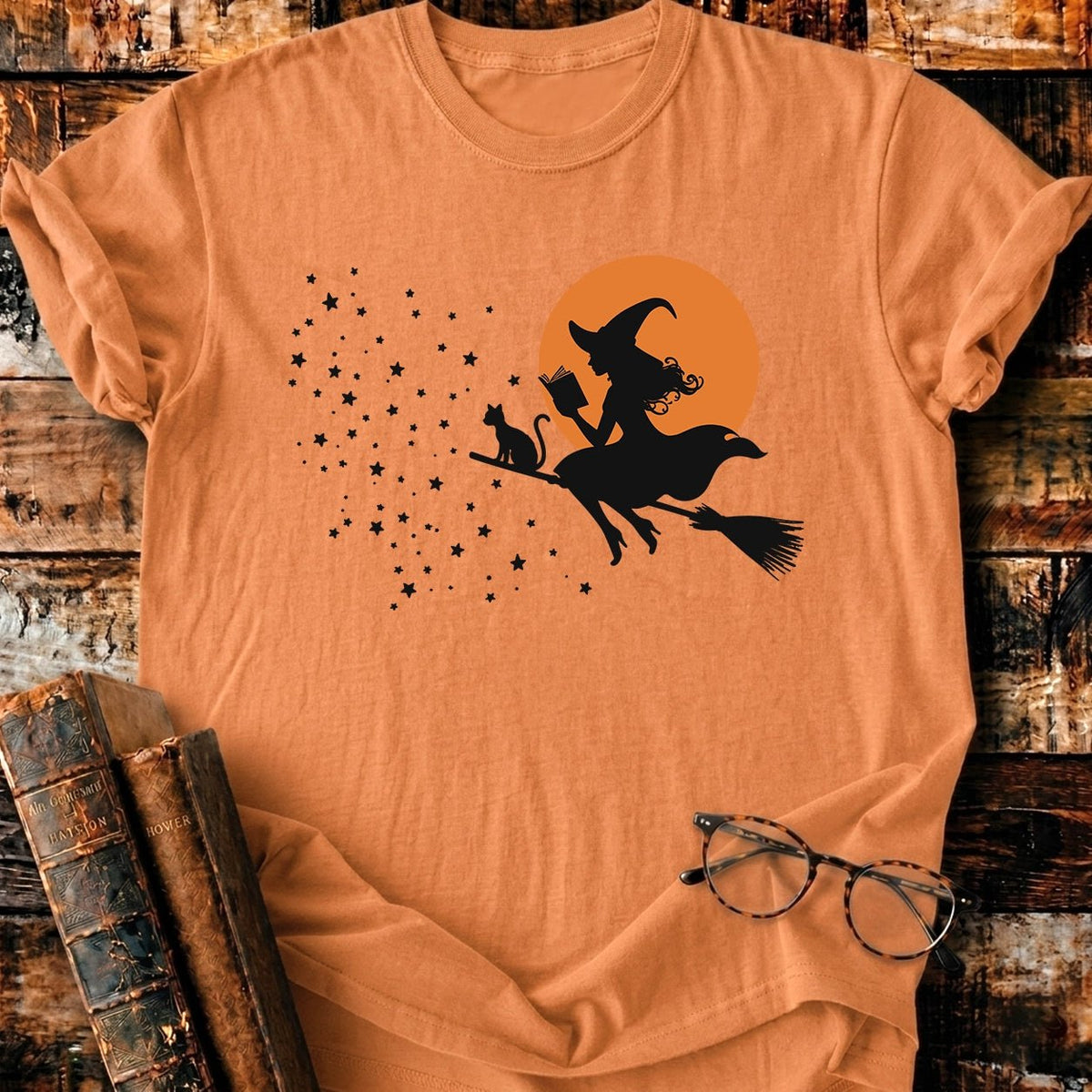 Reading On The Go T-Shirt - BookMuseClub