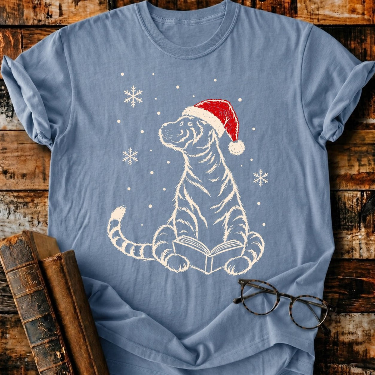 Tiger Reading Christmas T-Shirt - BookMuseClub